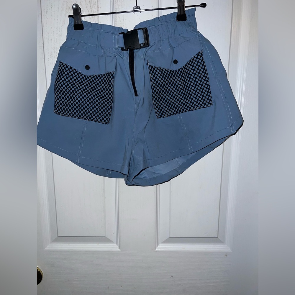 Free People Movement - Adventure Shorts in Ceramic Seafoam - Size XS - NWOT - Picture 2 of 6